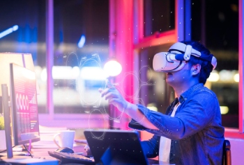 Simultaneous Experience in Metaverse